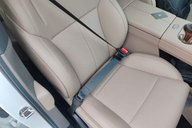 Used Li Auto i6 2025 Model Two-Wheel-Drive Standard Type