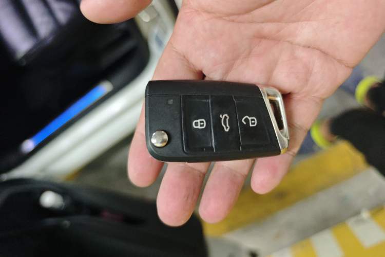 Used Volkswagen Golf 2015 2.0 TSI R Vehicle Key