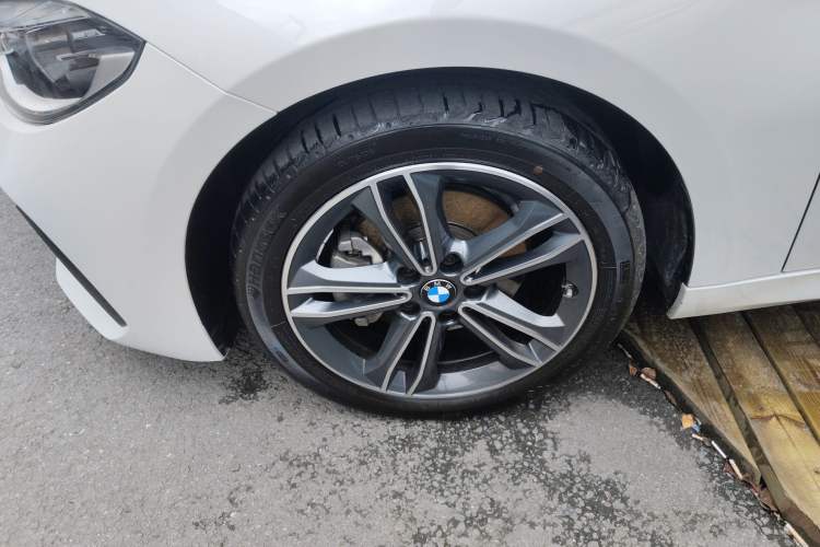 Used BMW 1 Series 2023 120i M Sport Edition Left Front Wheel Hub