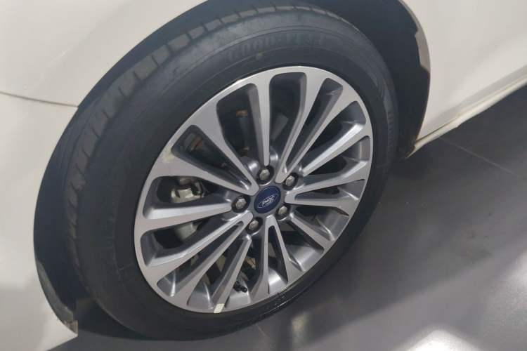 Used Ford Escort 2021 1.5L Automatic Glory Edition
