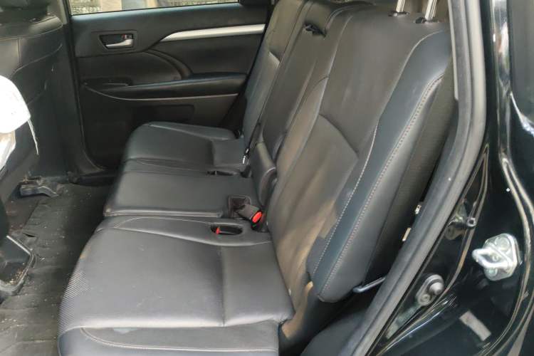 Used Toyota Highlander 2021 2.0T Four-Wheel Drive Luxury Edition 7 Seats
