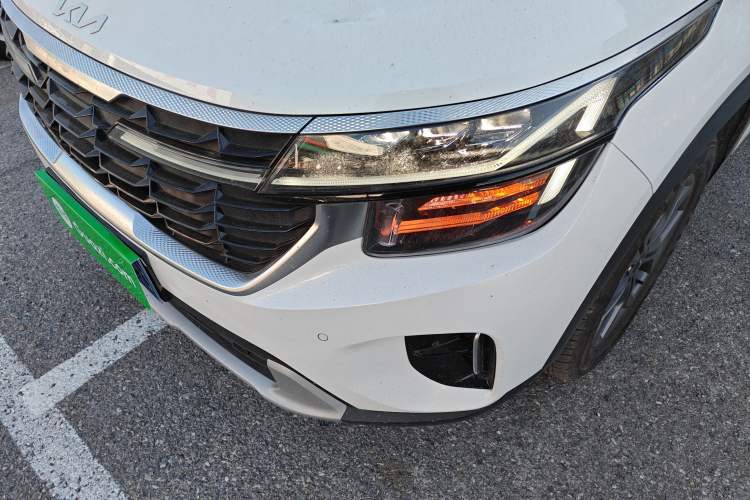 Used Kia Seltos 2023 1.5L CVT Luxury Edition
