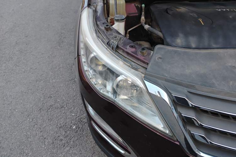 Used Baojun 560 2015 1.8L Manual Elite Edition Right Front Headlight