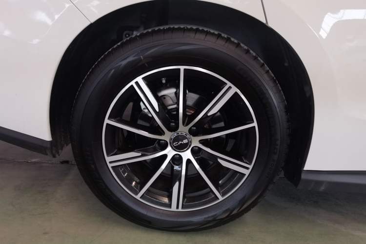 Used BYD Seal 06 New Energy 2025 DM-i Smart Drive 120KM Deluxe Model
