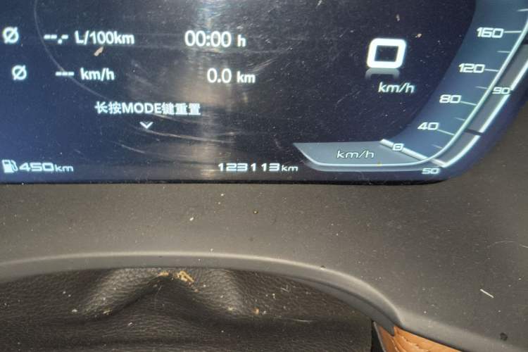 Used BORGWARD BX7 2016 28T Four-Wheel Drive Flagship Version 5 Seats Odometer Close Up