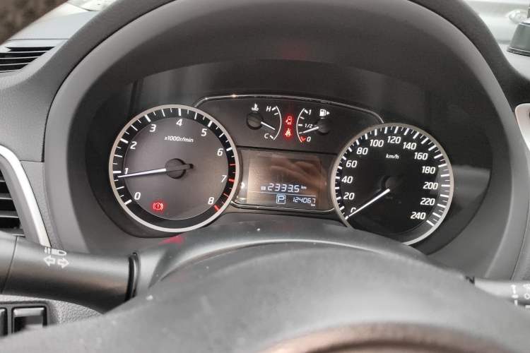 Used Nissan Sylphy 2018 1.6XV CVT Deluxe Edition Instrument Cluster