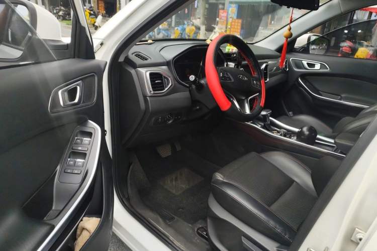 Used Chery Tiggo 5x 2017 1.5T DCT Elite Model
