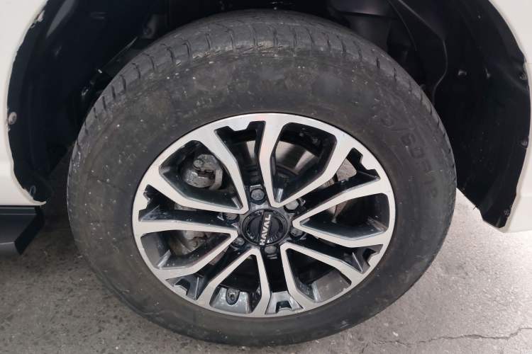 Used Haval H5 2023 2.0T Automatic All-Wheel Drive LinkedIn Gasoline
