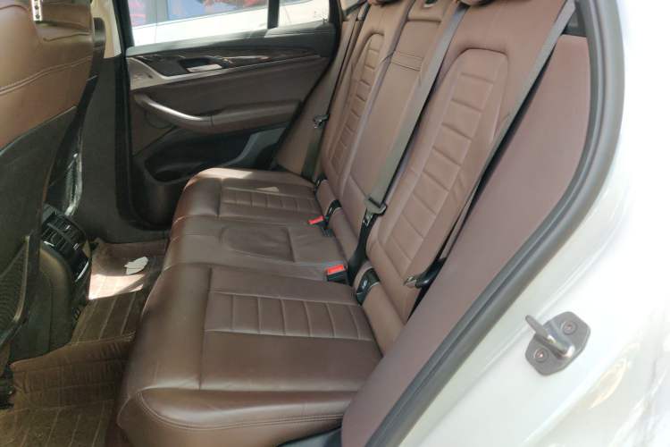 Used BMW X3 2020 xDrive30i Luxury Model with M Sport Package
