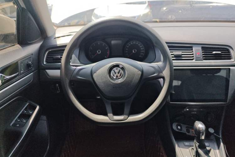 Used Volkswagen Gran Lavida 2017 1.6L Automatic Fashion Edition