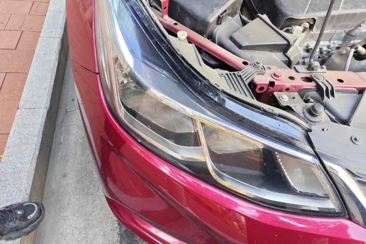 Used Chevrolet Cruze 2017 1.5L Automatic Pioneer Sunroof Edition
