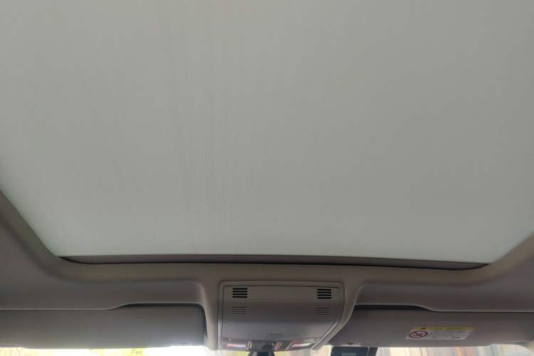 Used Volkswagen Tayron 2019 330TSI Two-Wheel Drive Luxury Model China VI Standard
