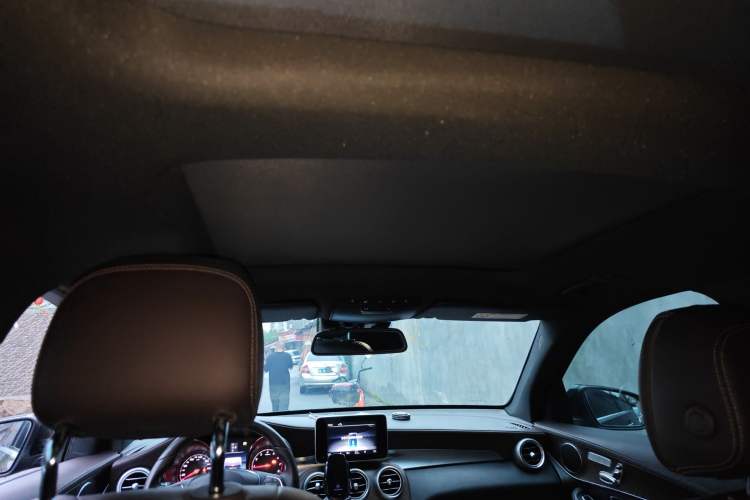 Used Mercedes-Benz GLC 2018 GLC 300 4MATIC Sport Edition Headliner