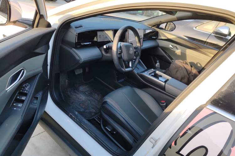 Used BYD Qin L 2025 EV 470KM Leading Edition