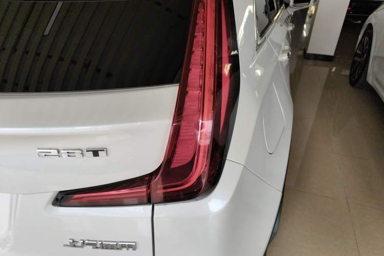 Used Cadillac XT4 2018 28T Four-Wheel Drive Leading Model
