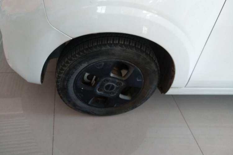 Used Roewe Clever 2021 302 km New Four-Seater Super-Efficient Version