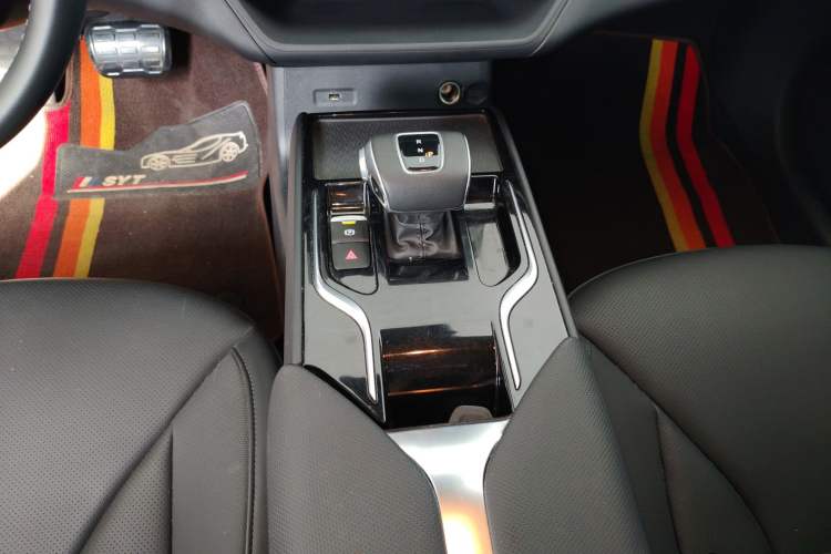 Used Hongqi E-QM5 2024 560km PLUS Gear Lever