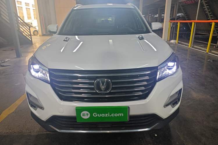 Used CHANGAN CS75 2020 280T DCT Luxury Version China VI Standard
