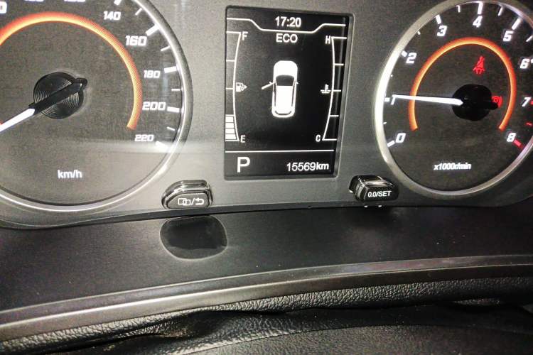 Used Chery Tiggo 3X 2021 Facelifted PLUS 1.5L CVT "Pukua" Red Jujube Edition Type I
