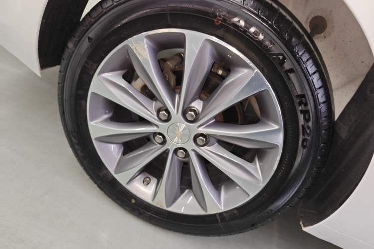 Used Chevrolet Monza 2020 320 Automatic Enjoyment Edition Exterior 5