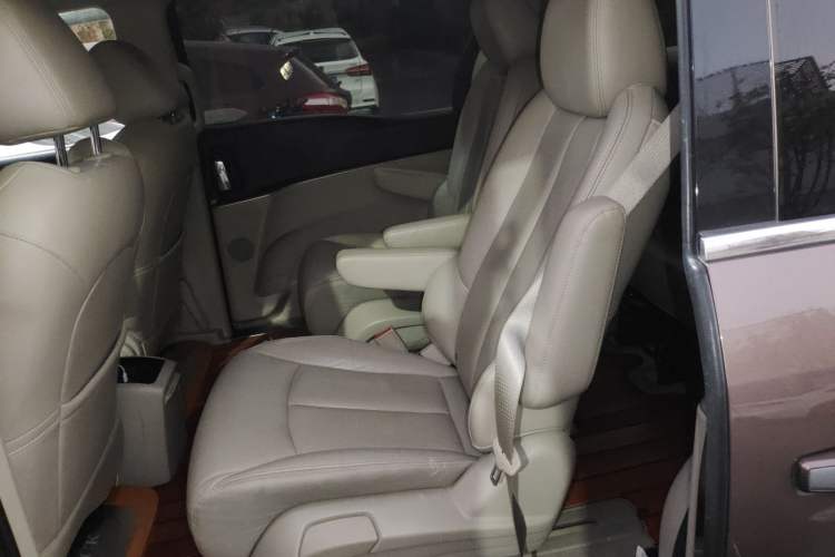 Used Buick GL8 2018 28T Luxury Model China VI Standard