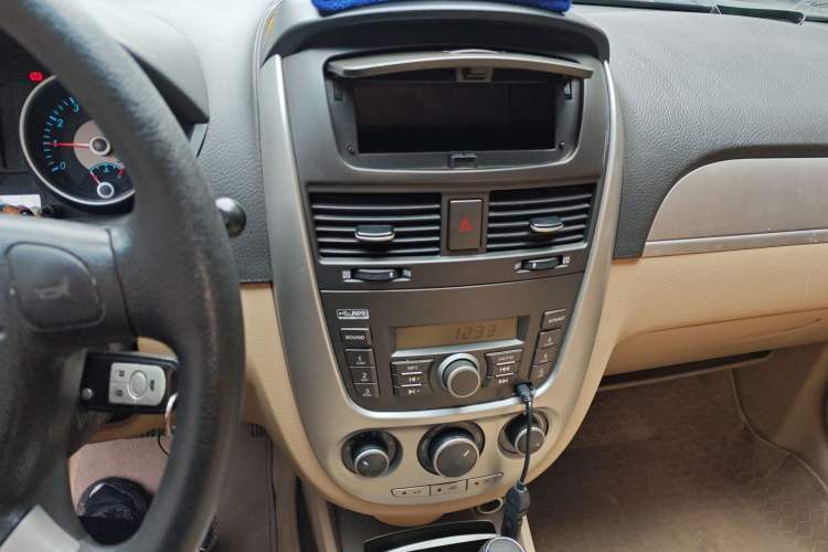 Used Buick Excelle 2013 1.5L Automatic Classic Model
