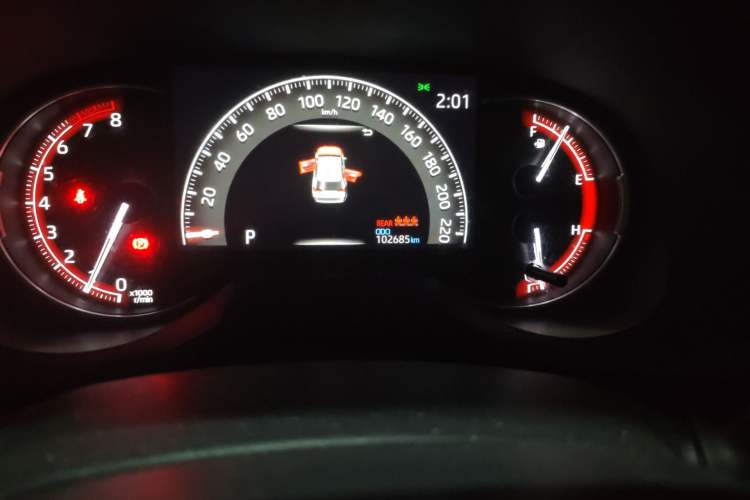 Used Toyota RAV4 2020 2.0L CVT Two-Wheel Drive Fashion PLUS Edition Odometer Close Up