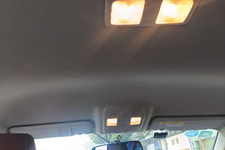 Used Mazda 3 Axela 2017 Hatchback 1.5L Automatic Comfort Model Emission Standard China V