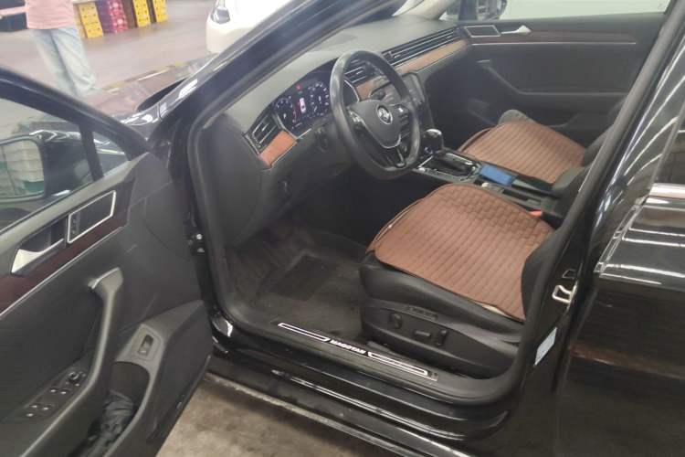 Used Volkswagen Magotan 2019 330TSI DSG Luxury Model China V Standard