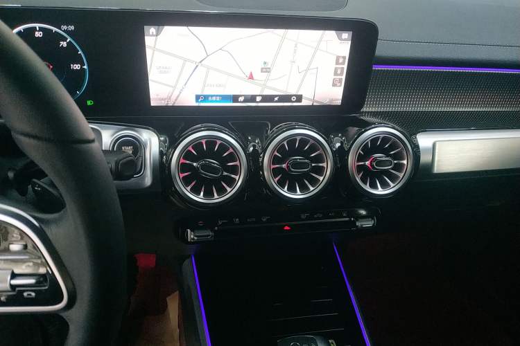 Used Mercedes-Benz EQB 2024 EQB 260
