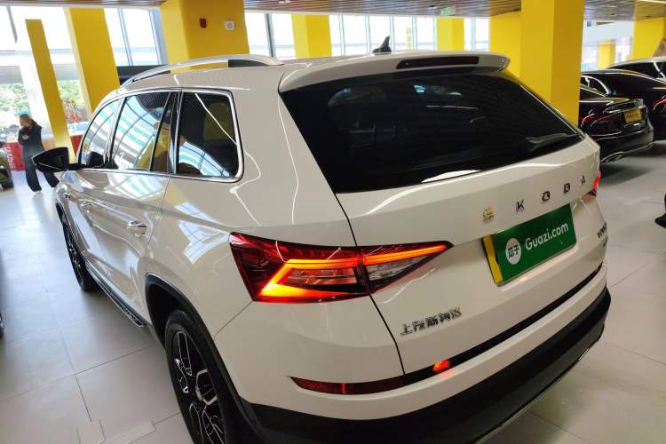 Used Skoda Kodiaq 2019 Facelifted TSI330 5-Seater Two-Wheel-Drive Luxury Enjoyment Edition China VI Standard