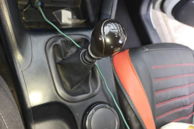 Used Hyundai ix35 2013 2.0L Manual 2WD Comfort GL China IV Standard Gear Lever