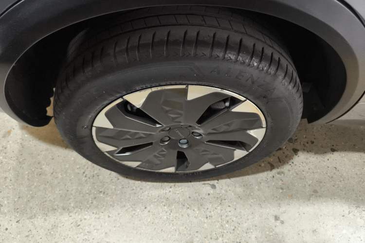 Used Lynk & Co 01 EM-P 2019 1.5T PHEV Jing Meeting China VI Emission Standards