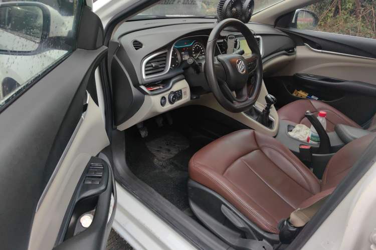 Used Buick GT 2018 15T Manual Entry-Level Version China V Standard