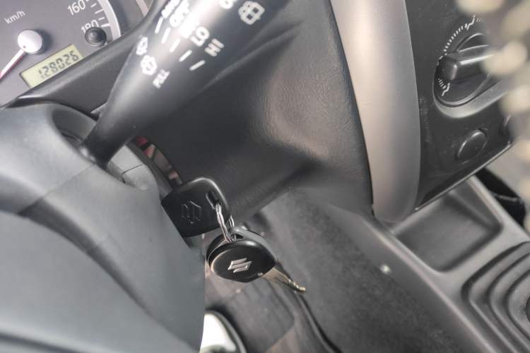 Used Suzuki Jimny 2012 1.3 MT Mode3