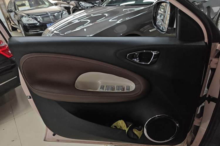 Used Wuling Bingo 2023 410 km Lingxi Deluxe Edition
