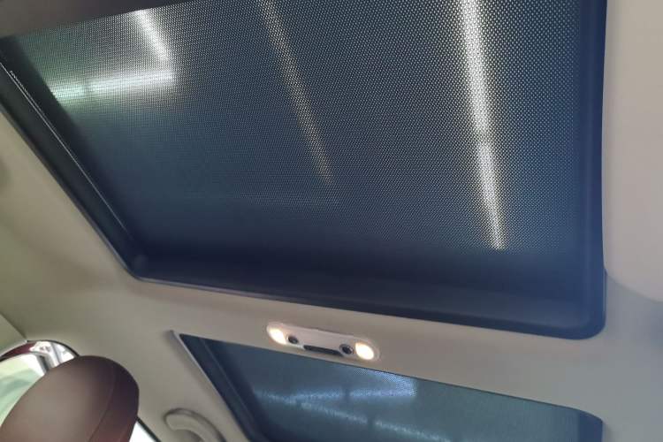 Used MINI Clubman 2016 Revised Version 1.5T COOPER Connoisseur Edition Headliner