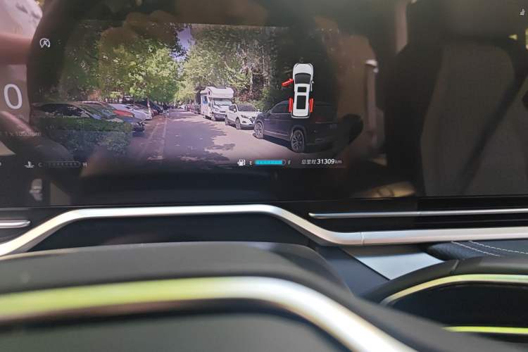 Used SAIC MAXUS G90 2023 2.0T Interstellar Seven-Seater
