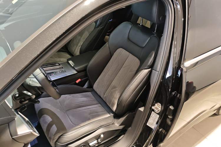 Used Audi A6L 2023 45 TFSI Prestige Dynamic Edition Left Front Seat