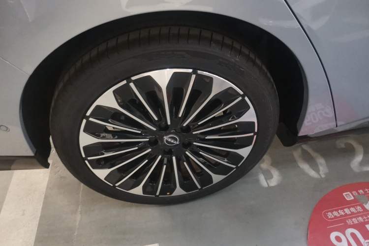 Used Nissan N7 2025 510 Max