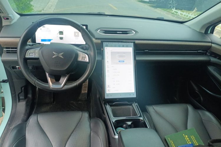 Used XPeng P5 2021 550E Center Console