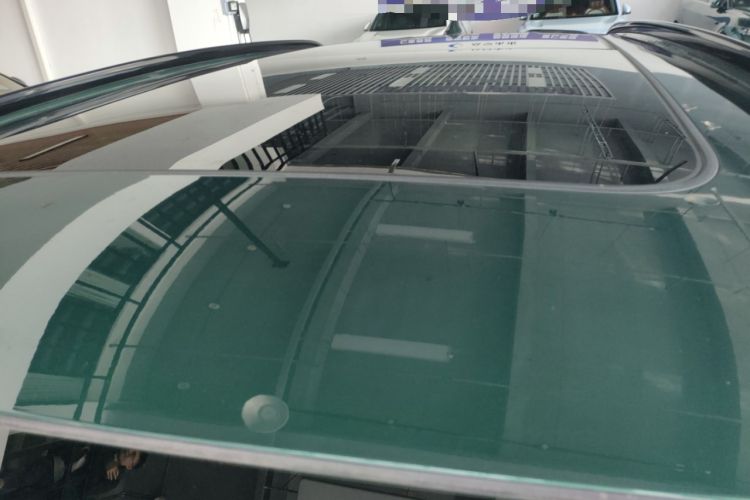 Used VOYAH FREE 2025 318 318 km Rear-Drive Touring Edition