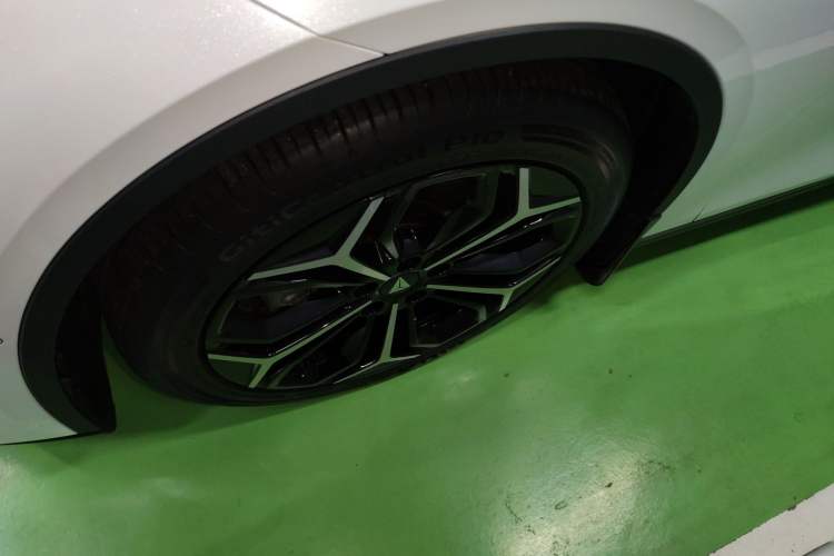 Used Deepal L07 2024 230Max Range-Extended Version
