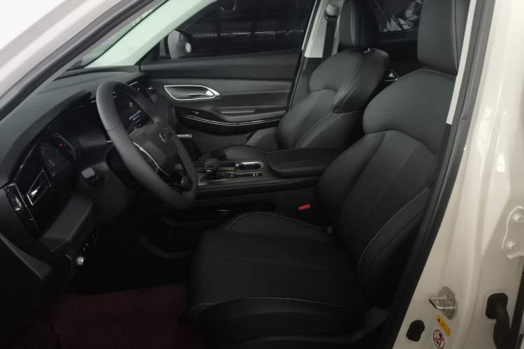 Used CHANGAN X7 PLUS 2024 1.5T Automatic Prestige 7-Seater Left Front Seat