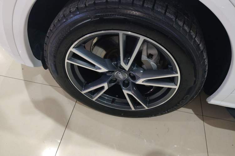 Used Audi Q5L 2018 40 TFSI Prestige Fashion Edition China V