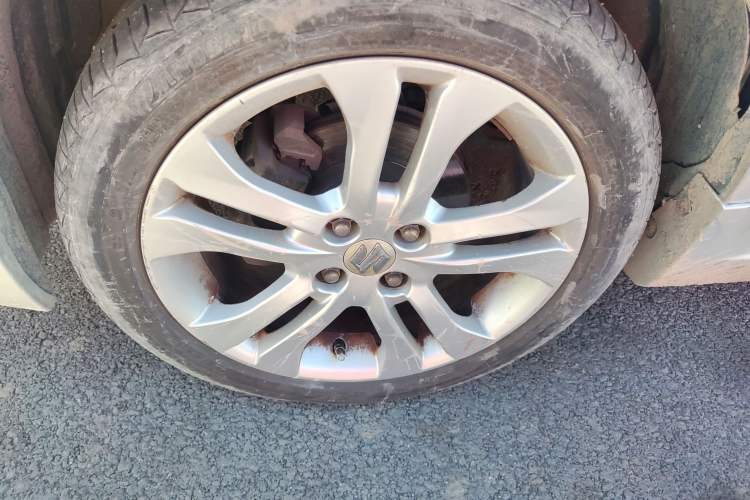 Used Suzuki Liana A6 2015 Hatchback 1.4L Manual Enjoyment Model
