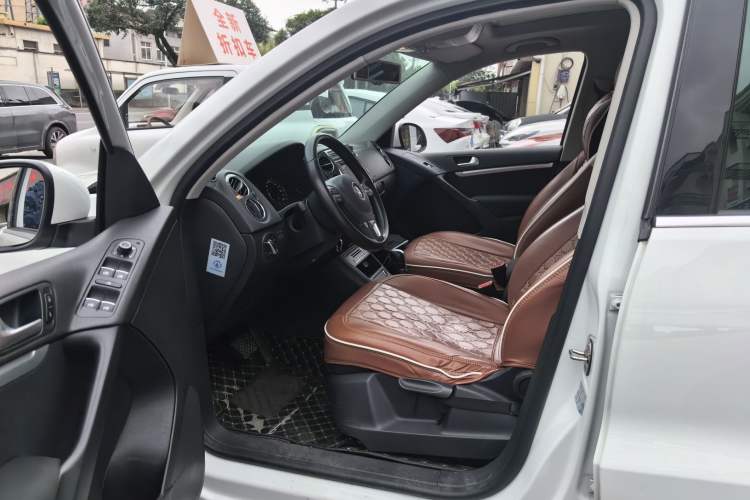 Used Volkswagen Tiguan 2016 2.0 TSI Four-Wheel Drive Standard Version
