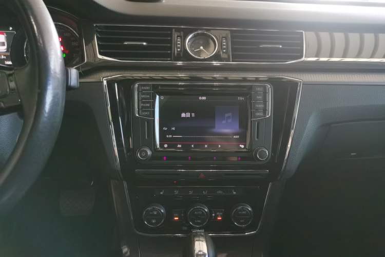 Used Volkswagen Passat 2016 330TSI DSG Prestige Edition
