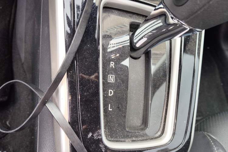 Used Nissan Sylphy 2022 Classic 1.6XL CVT Luxury Edition Gear Lever