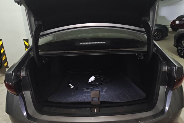 Used BYD Qin PLUS 2025 DM-i Smart Drive 55KM Leading Model Trunk